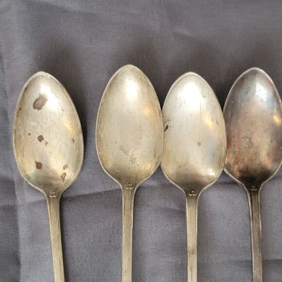 Set Of 4 Embassy Silver Plate Vintage Iced Tea Spoons With Ornate Handles - Picture 3 of 6